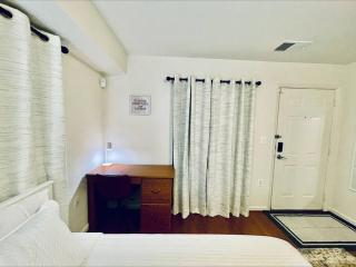 Studio in the heart of Rockville - Rockville - 0