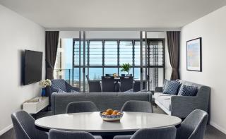 Meriton Suites Broadbeach - Gold Coast - 0