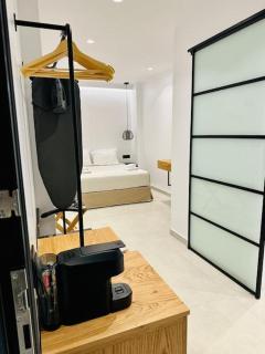 Bonita Luxury Room with Window - Mikonos - 9