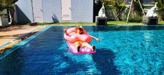 Big swimming pool garden villa 私家泳池花园豪华别墅 - Na Jomtien - 4
