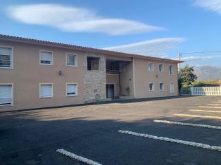 Grand appartement T4 - piscine - vue féérique - 3