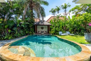 SAVANNA@Sanur 3br Luxury Pool Villa - Sanur - 9