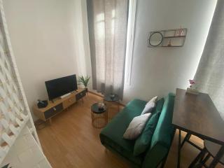 LE BELFORT 2 Studio lunimeux Quartier les halles - 9