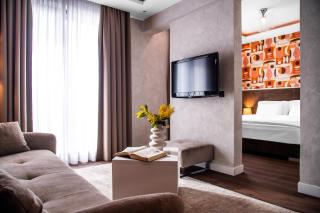 CRYSTAL Hotel Belgrade - Belgrado - 5