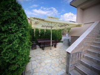 Villa Sunrise with swimming pool - Sarajevo - 3