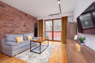 Industrial Apartment Fredry with Parking by Noclegi Renters - Cracovia - 4