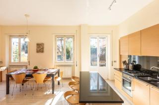 Trastevere Garden by Rental in Rome - 1