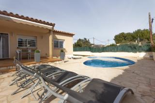 INNOUTHOME VILLA FAMILIAR PISCINA Coll de Balaguer - 5