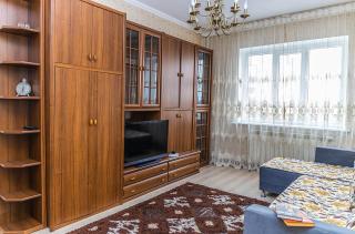 YourHouse 3-х комнатная квартира с видом на горы - 3