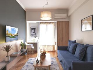 Modern Haven near Archaeological Museum - Athene - 0