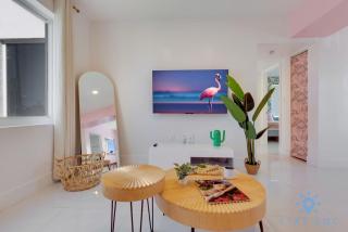 Free Parking, Bay View, Pool, Step To Beach - 6