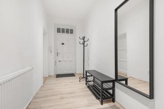 City Center Suite - Modern & Stylish - Bratislava - 4