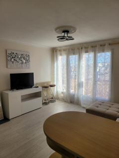 Elégant apparemment 60m2 climatisé - Avignon - 3