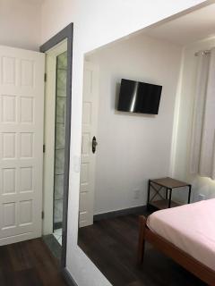 Casa no Sítio Toca da Onça com Piscina, Saúna, Hidro Massagem, Sala de Jogos, Lago, Wi-fi - 3