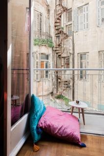 Downtown Cute Apt in the Heart of Plaka (+Netflix) - Athens - 5