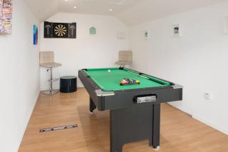 4 Bed Luxury Family Home In The Heart Of Narberth - Pembrokeshire - 8