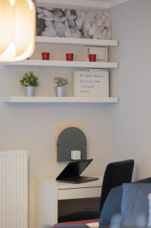 Warsaw Praga Kokoryczki Apartments with Parking by Noclegi Renters - Varsavia - 6