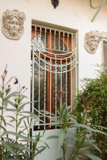 The Perfect Place - 5