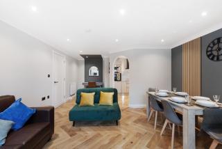 Spacious Stunning Flat near Heathrow and Central London - Hounslow - 3