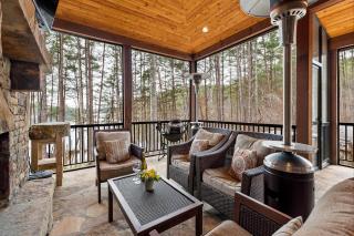 Row House Lakefront Luxury, Gas Grill, Fire Pit & Private Dock on Lake! - Nebo - 7