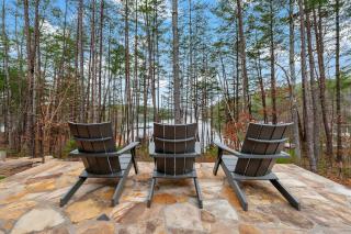 Row House Lakefront Luxury, Gas Grill, Fire Pit & Private Dock on Lake! - Nebo - 6