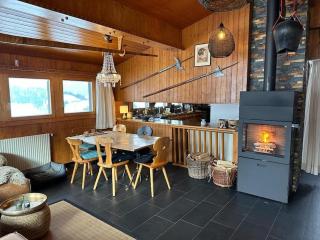 Drop In mountain chalet - - 1