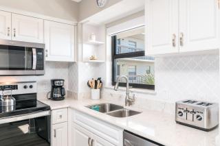 Full Reno Throughout I Views of Factory Bay - 6