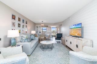 Full Reno Throughout I Views of Factory Bay - 3