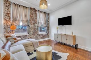 Broughton Bliss Loft- City Market Plant Riverside - 1