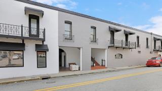 The Post Loft- In the Heart of Downtown Statesboro - Statesboro - 5