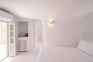 Stunning Santorini Villa 1 Bedroom Villa Indiana Private Heated Plunge Pool Amazing Caldera Sea Views Oia - Oia - 1