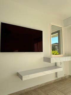 The Place ***** - Cannes - 6