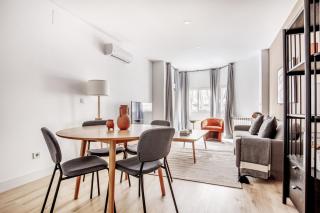Blueground La Dreta de lEixample furnished BCN-75 - 2