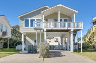 Galveston Getaway Spacious Home Less Than 1 Mi to Beaches - Galveston - 9