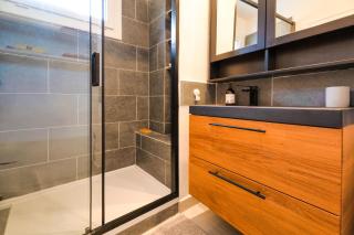Etrave - Tolone - 1