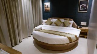 HOTEL AMBER PARAMOUNT - Mumbai - 9