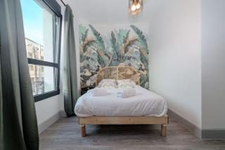 VILLE ET VOLCANS - Maison 9 couchages avec garage et extérieur - 2