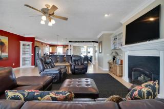 Holden Dreams Brunswick Vacation Rentals Ocean Front with private heated pool and elevator - Holden Beach - 3