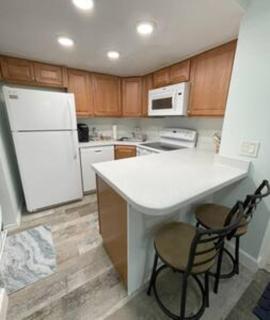 Atrium Condo Superior - Sleeps 4 Guests 116 - Cap Carnaveral - 8