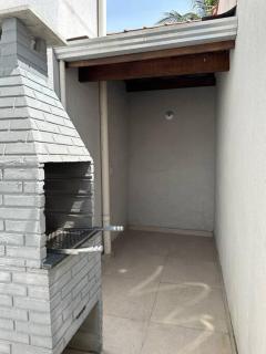 Casa Nova, com churrasqueira! Perfeita para recebê-lo! - 9