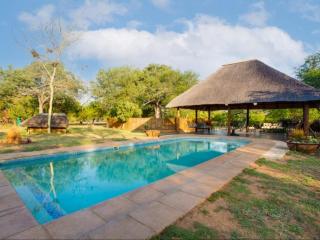 Kubu Bush Lodge - 8