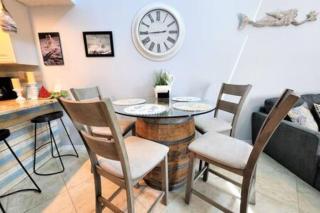 Multi-Level Penthouse Deluxe - Sleeps 7 112 - 5