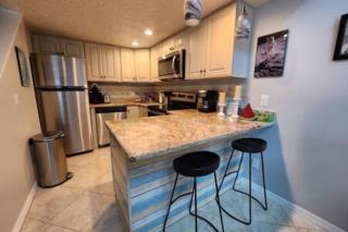 Multi-Level Penthouse Deluxe - Sleeps 7 112 - 6