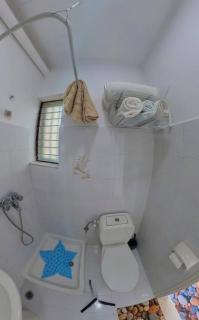 Blue House Beach Apartment - Sleeps 4 & Balcony - Charaki - 1