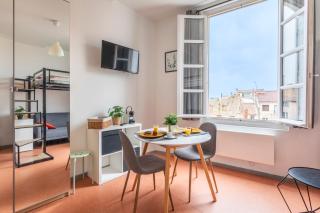 Studio calme et lumineux - 9