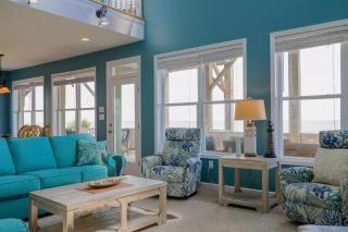 Pirate`s Booty Brunswick Vacation Rentals Ocean front with heated private pool - Ocean Isle Beach - 1
