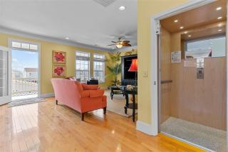 Sons of Beaches Brunswick Vacation Rentals Private pool and elevator - Ocean Isle Beach - 2