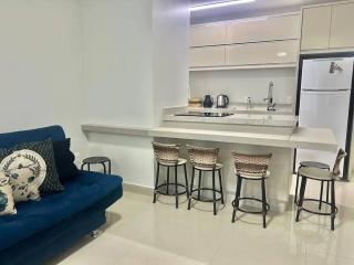 Amplo apto entre praia e centro - 9