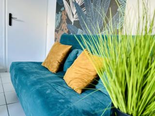 Charmant studio rénové, quartier Saint Michel, proche centre-ville - Les Sables - 1