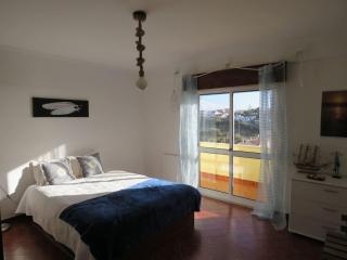 Charming Apartment in Ericeira, 68 m² with Fireplace - Barril de Baixo - 3